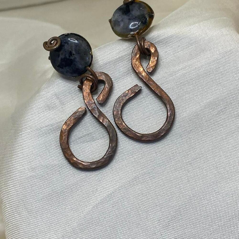 Vintage Artisan Copper Snowflake Obsidian Earrings Hand Hammered Dangle